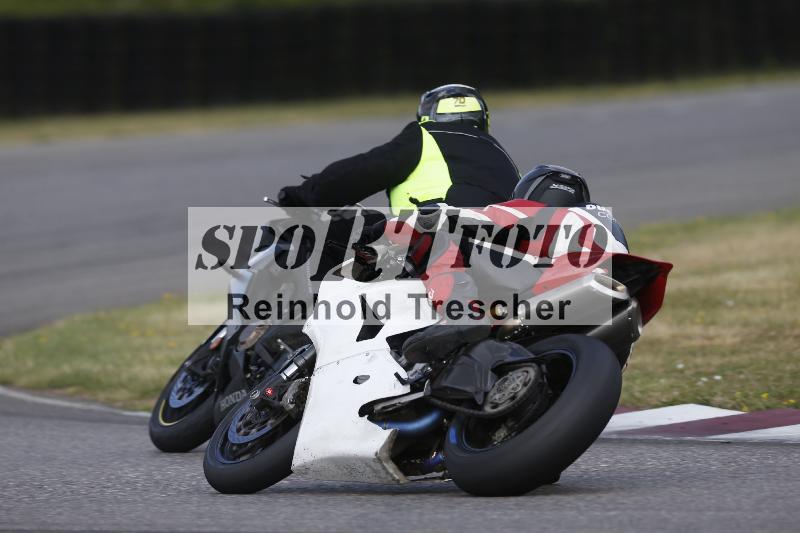 /18 05.06.2026  TZ Motorsport ADR/Gruppe rot/109